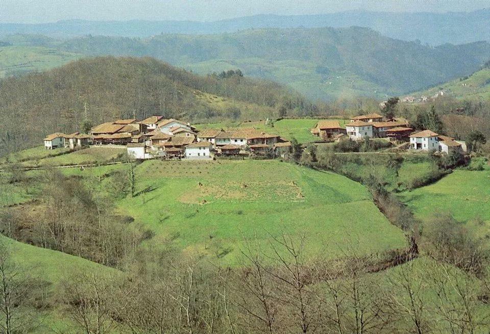 El Requexu De Cervera * Cervera (Asturias)